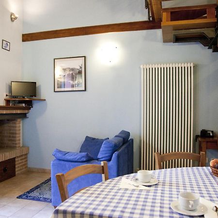 Country House Angelo Blu Urbania Bilik gambar
