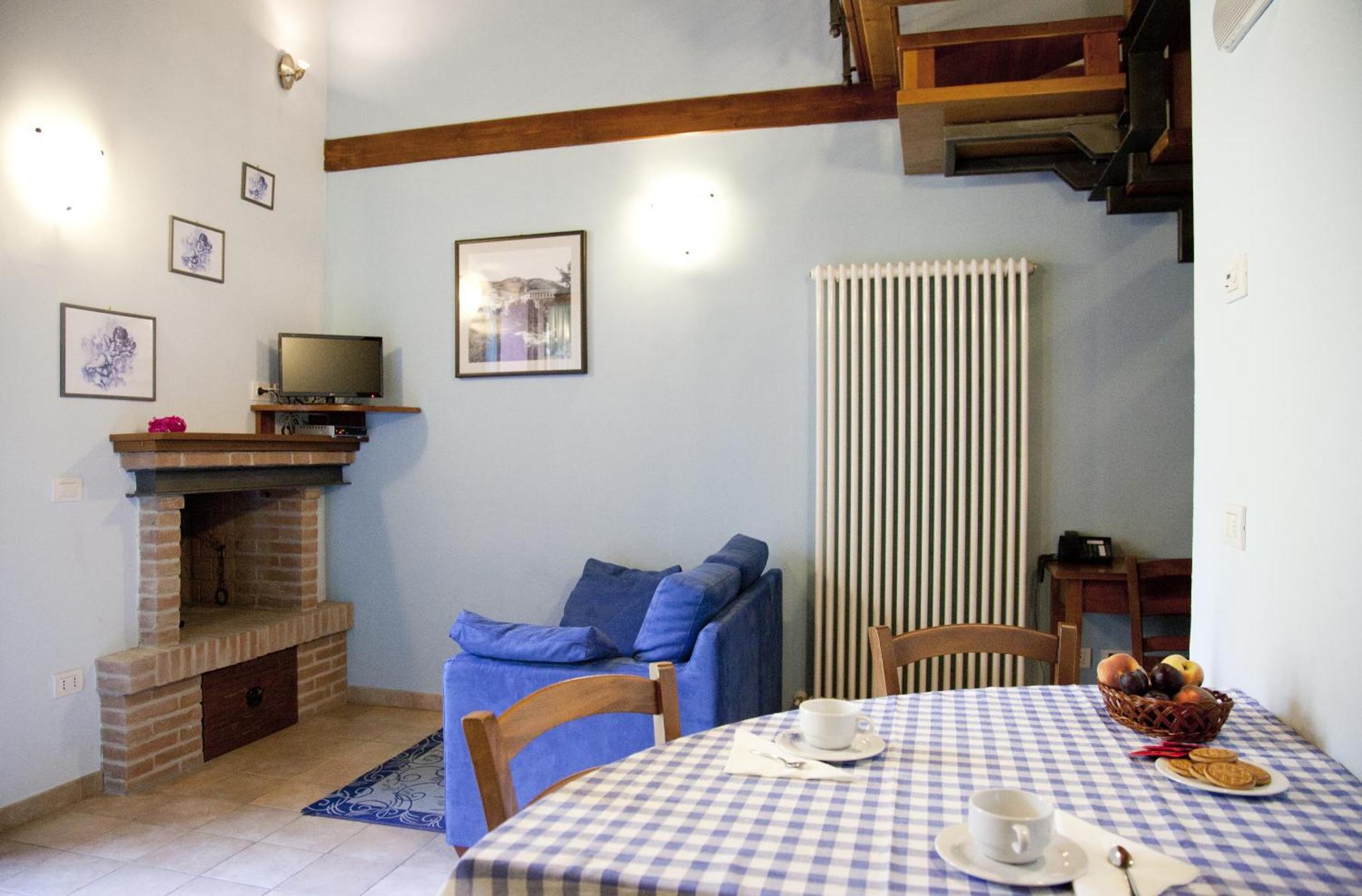 Country House Angelo Blu Urbania Bilik gambar