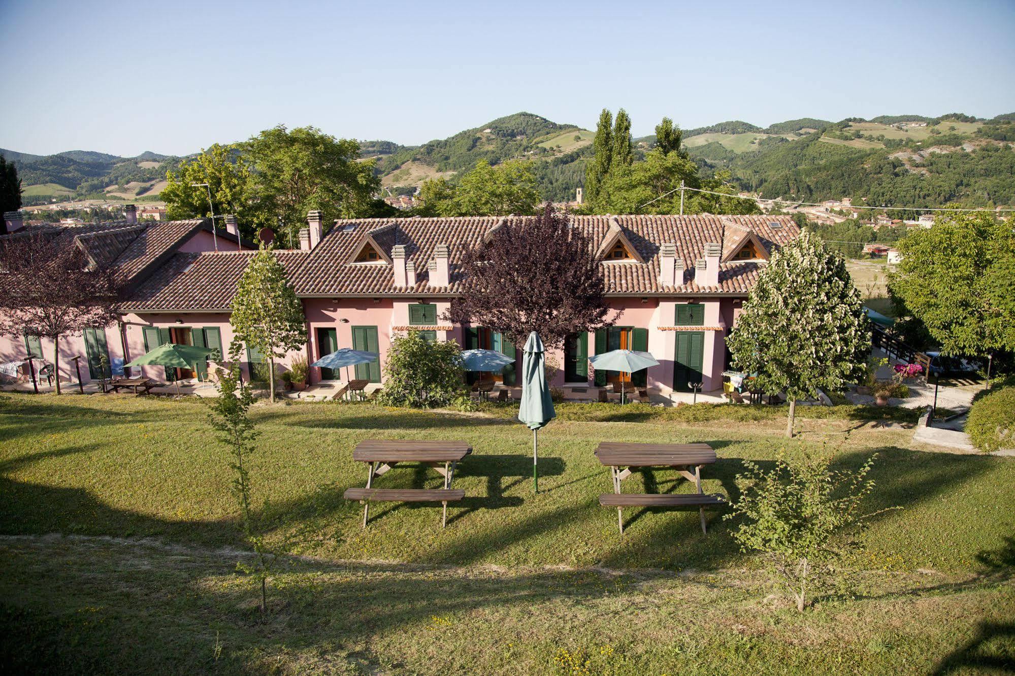 Country House Angelo Blu Urbania Luaran gambar