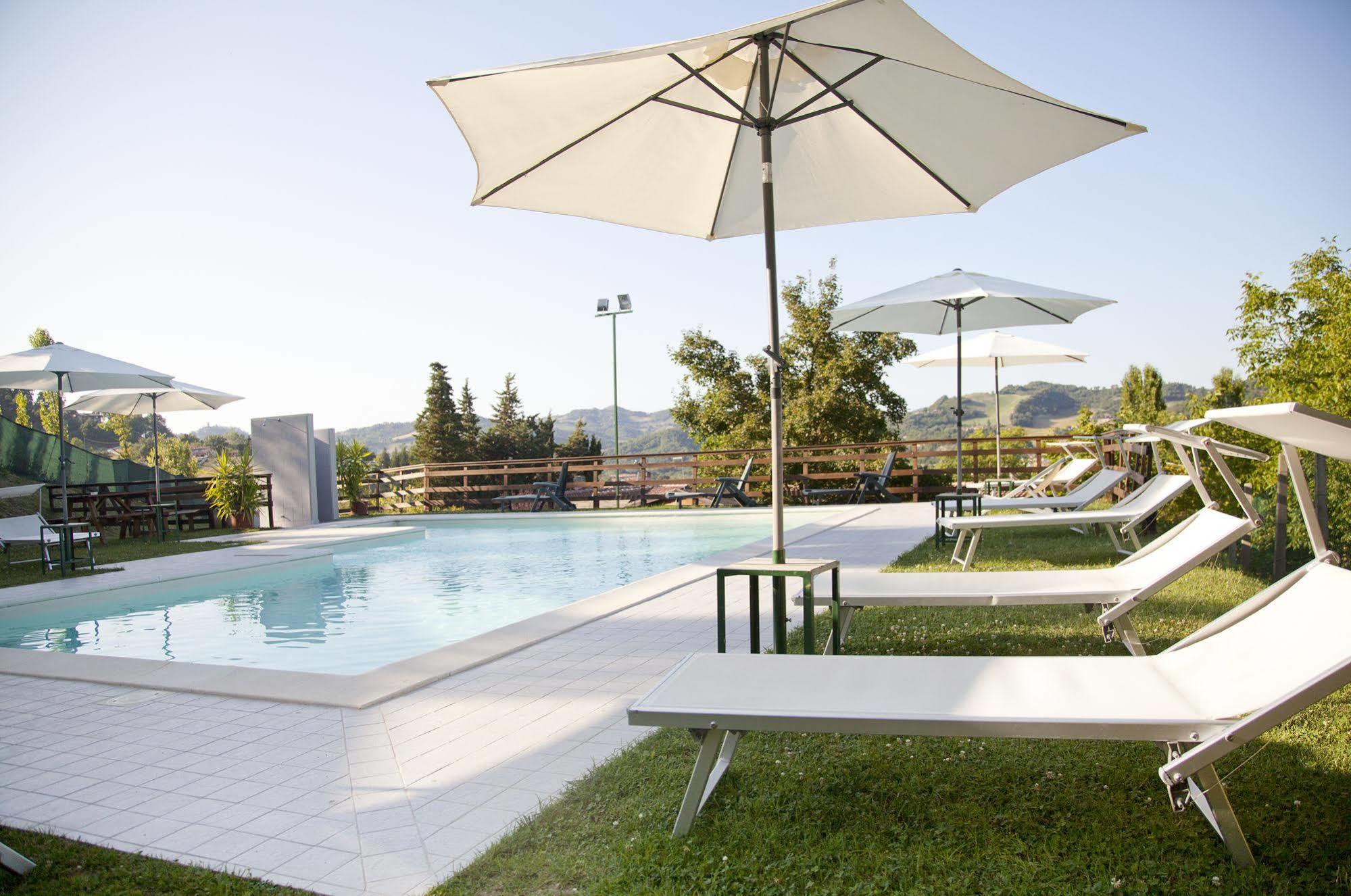 Country House Angelo Blu Urbania Luaran gambar